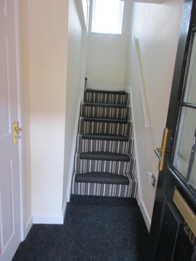 20 Nightingale Gardens, Coton Park, Rugby Cv23 0Wt Apartment Exterior photo